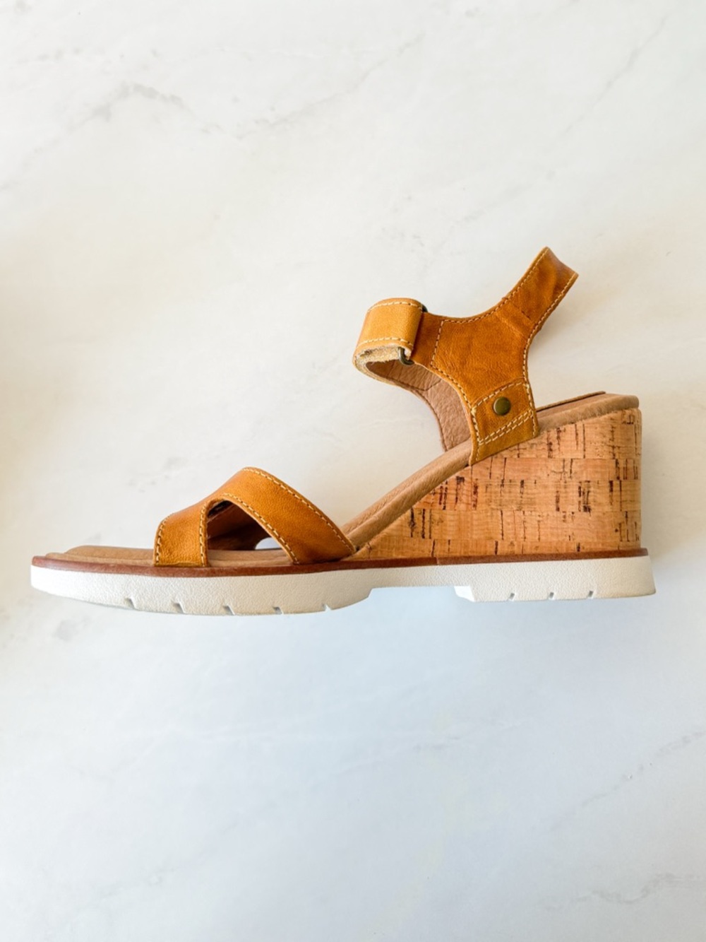 Sofft Leather Wedge Sandals Size 7 Tan Comfort Cork Heel - Picture 9 of 10